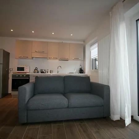 White Edelweiss Apartamento *